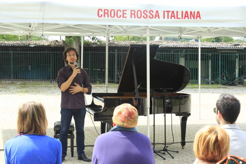 Concerto Piano City Milano nel centro di accoglienza