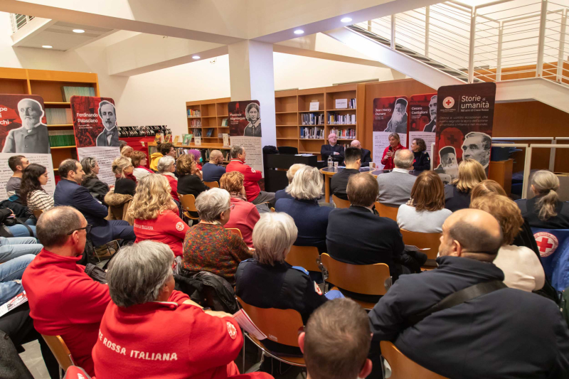Inaugurata alla Bicocca la mostra Storie di Umanità: 160 anni di Croce Rossa
