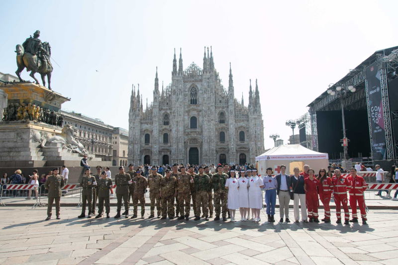 CRI Milano in Duomo per la Festa della Repubblica